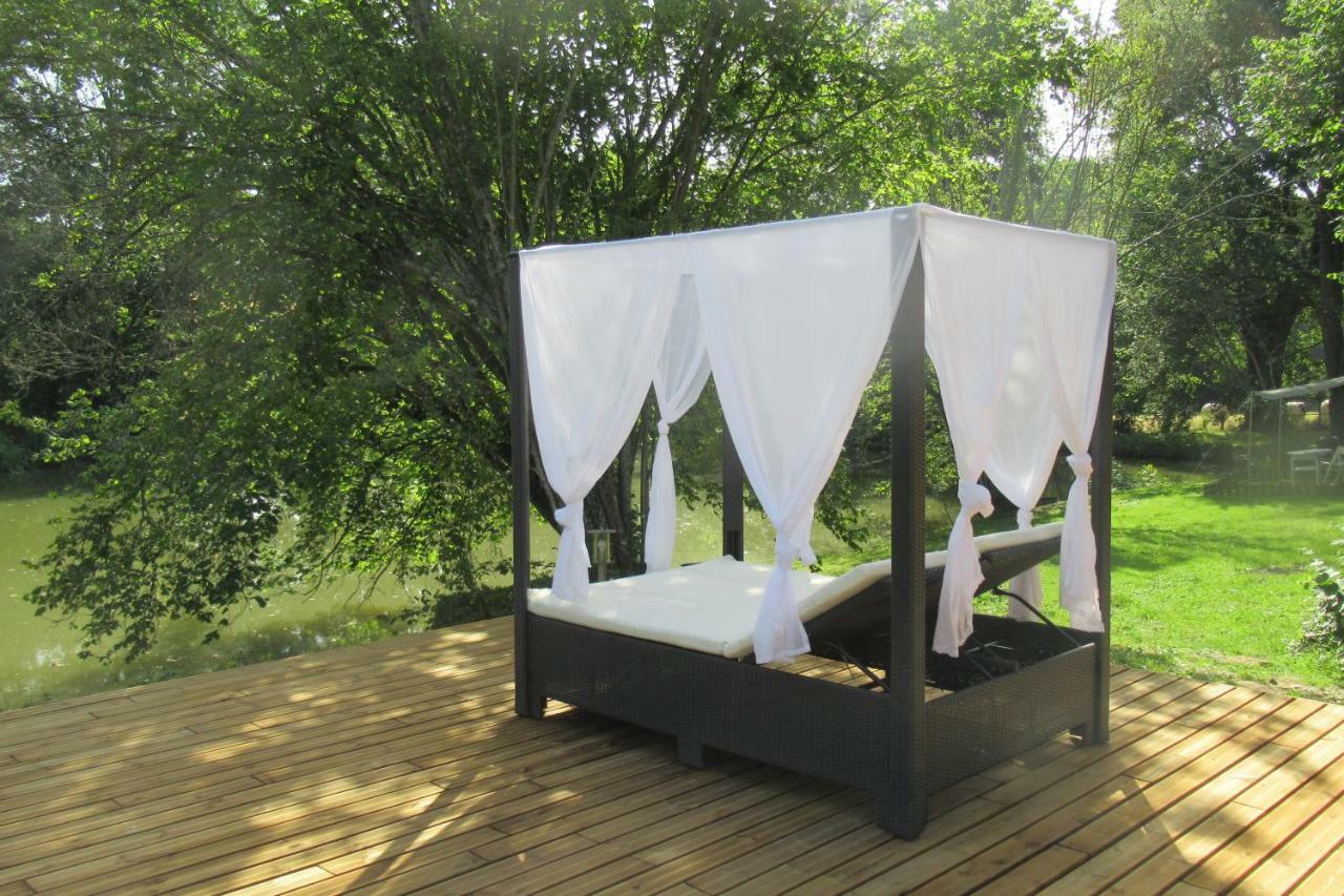 Bed and Breakfast Le Moulin Calme Luceau Exterior foto