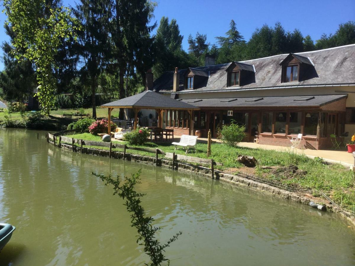 Bed and Breakfast Le Moulin Calme Luceau Exterior foto